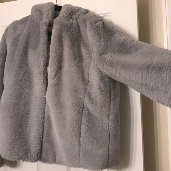 Faux Fur Hooded Jacket NWT - Picture 3 of 4